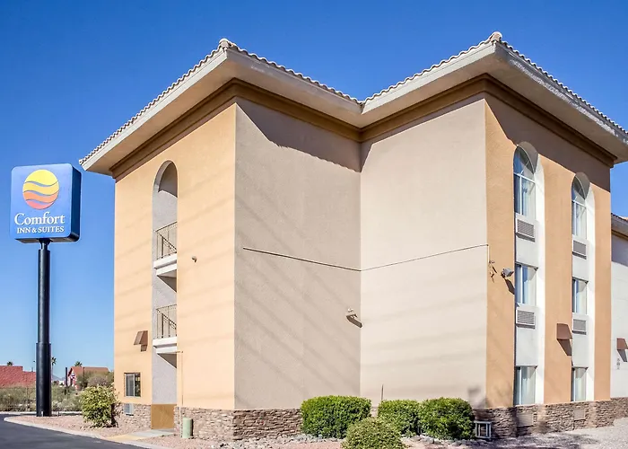 Hotel Comfort & Near Kino Sports Complex