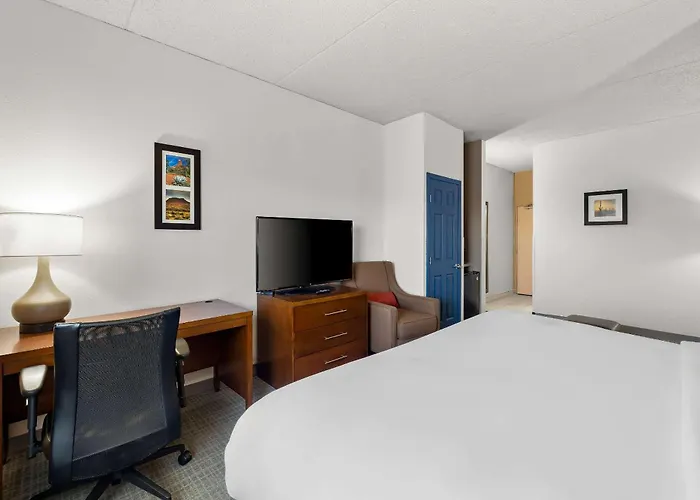 Hotel Comfort & Near Kino Sports Complex Drexel Heights
