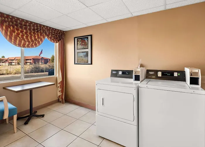 Comfort & Near Kino Sports Complex Hotel Drexel Heights