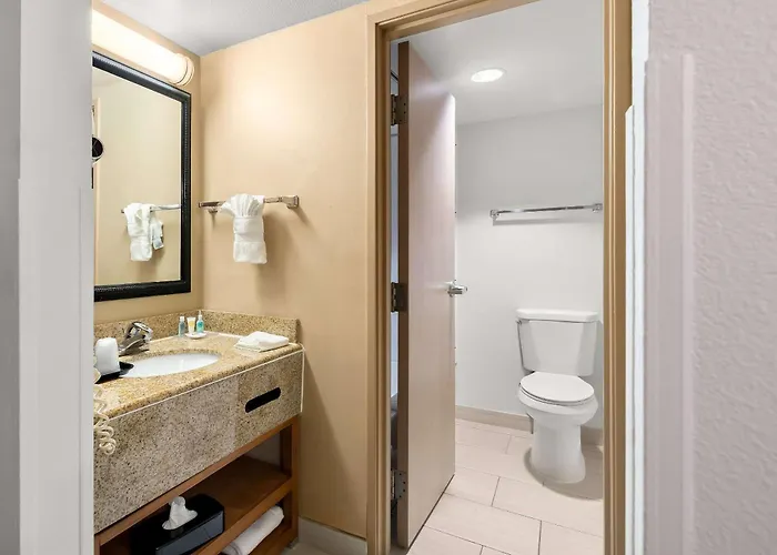 Comfort & Near Kino Sports Complex Drexel Heights