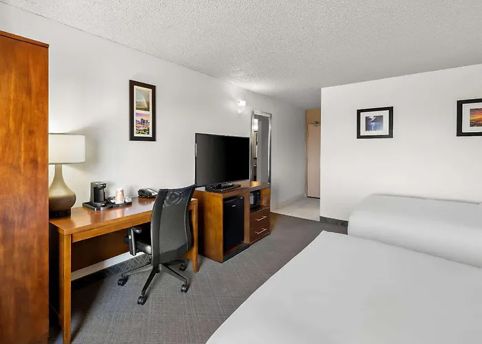 Hotel Comfort & Near Kino Sports Complex Drexel Heights