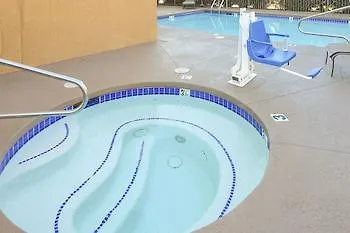 Comfort & Near Kino Sports Complex Hotel
