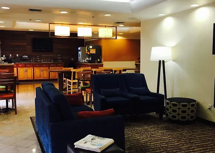 Comfort & Near Kino Sports Complex Drexel Heights